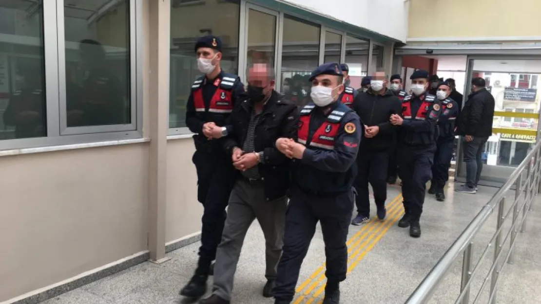Teröre finansman sağlayan 5 kişi adliyede!