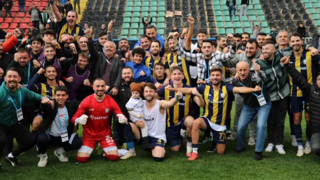 Belediye Derincespor alkışı hak ediyor: 2-1