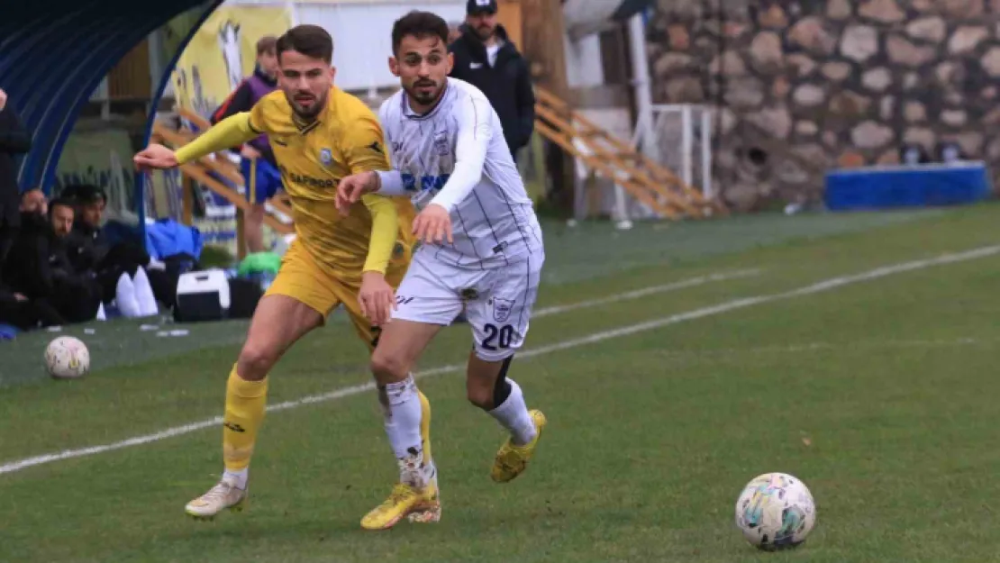 Belediye Derincespor evinde Yomraspor'u mağlup etti