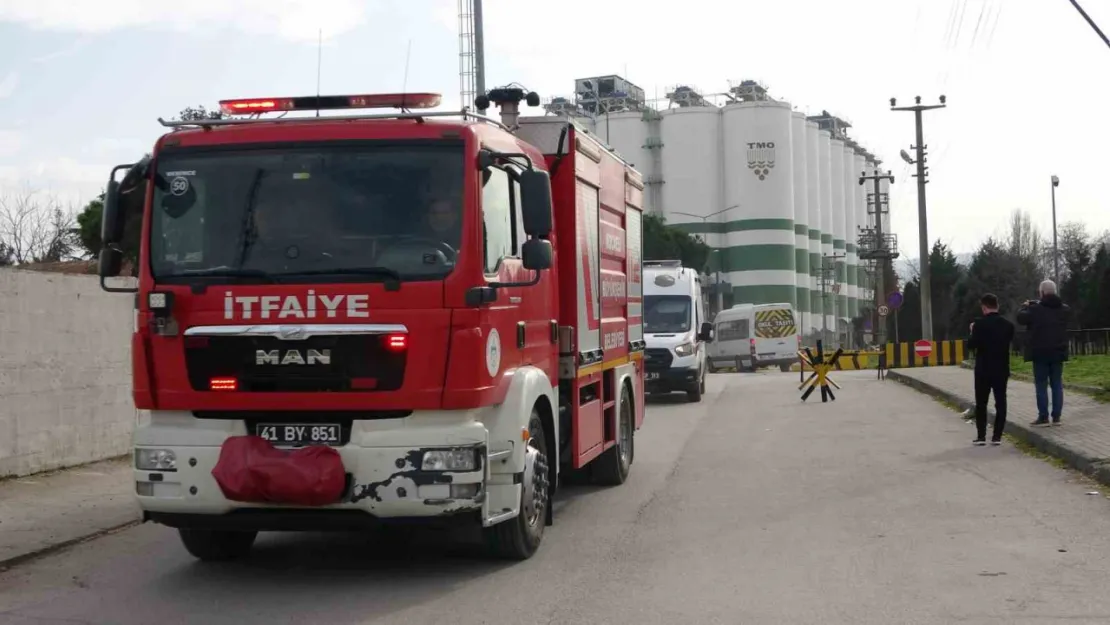 TMO'da çıkan yangın ekipleri harekete geçirdi