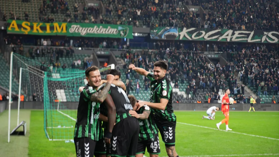 Kocaelispor'dan ikinci yarıya şahane başlangıç: 3 - 0