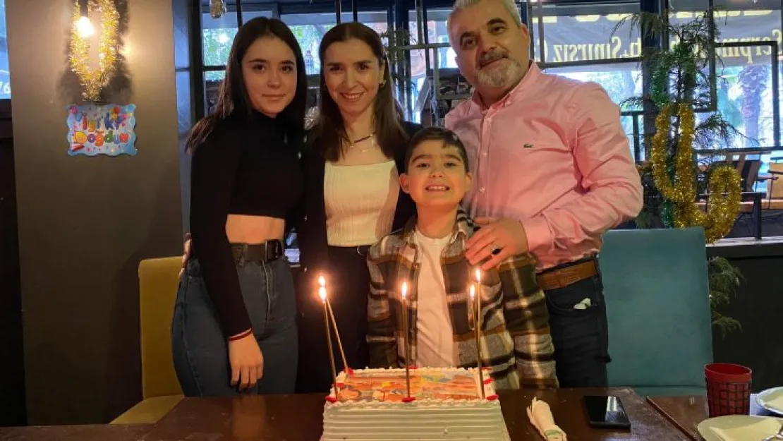 Turan Şahin'e sürpriz doğum günü