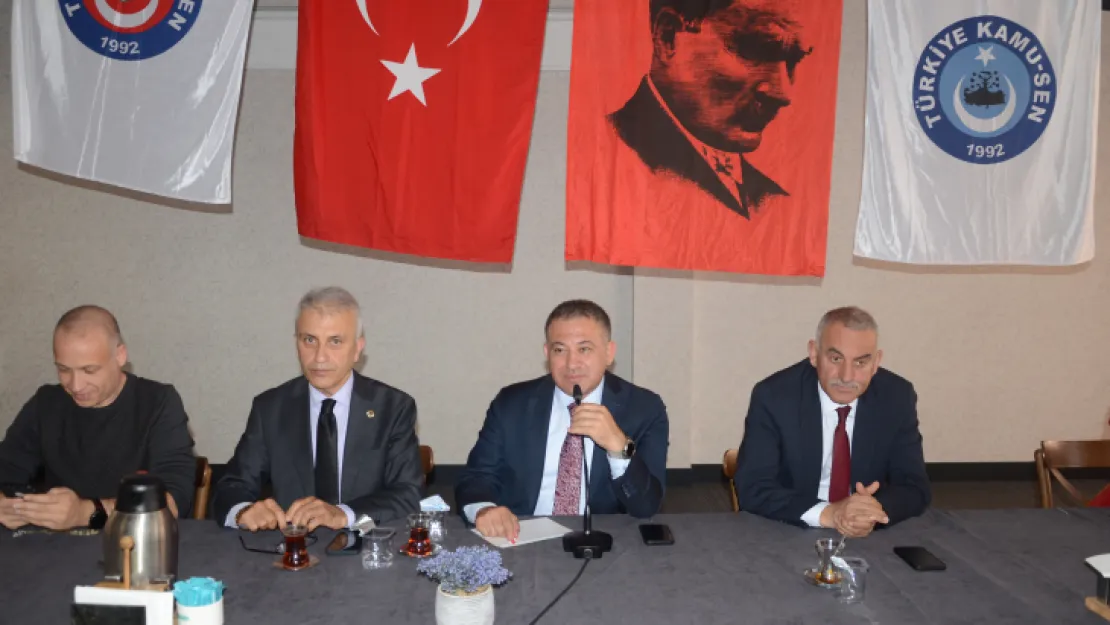 Turhan: Türkiye Kamu-Sen'in tavrı nettir