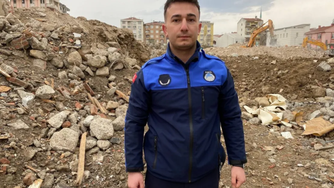 Türk bayrağı için yıkım durdurmuştu, o anları anlattı