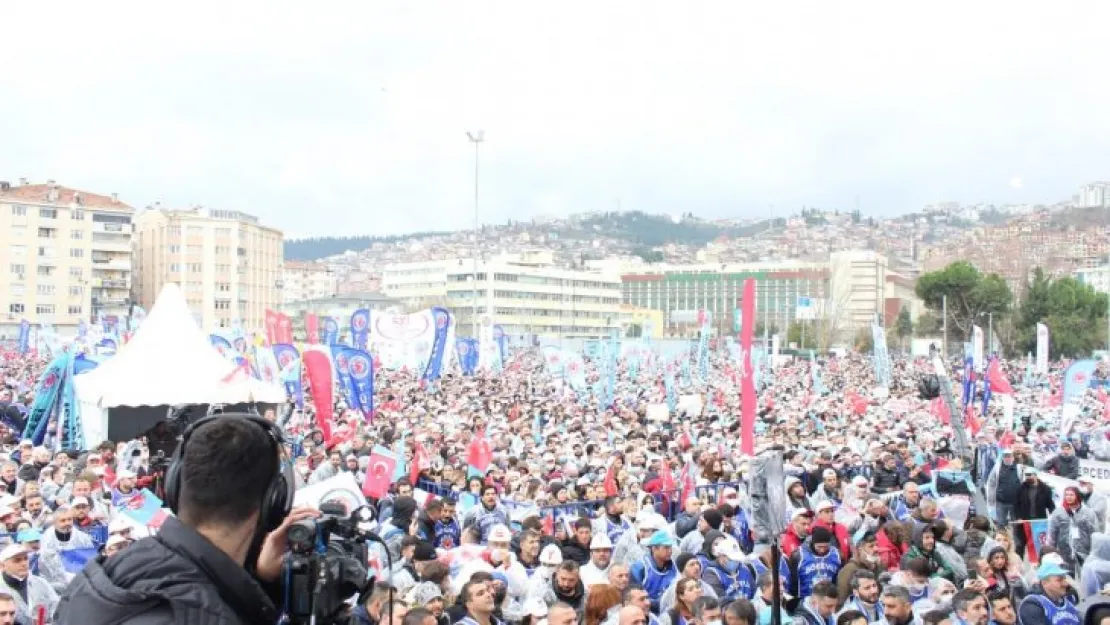 Türk Metal Sendikası, MESS'in teklifini Kocaeli'de protesto etti