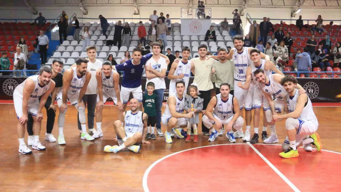 Kocaeli BŞB Kağıtspor evinde galip geldi: 58 - 54