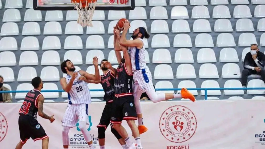 Kocaeli BŞB Kağıtspor mağlup oldu: 70-76