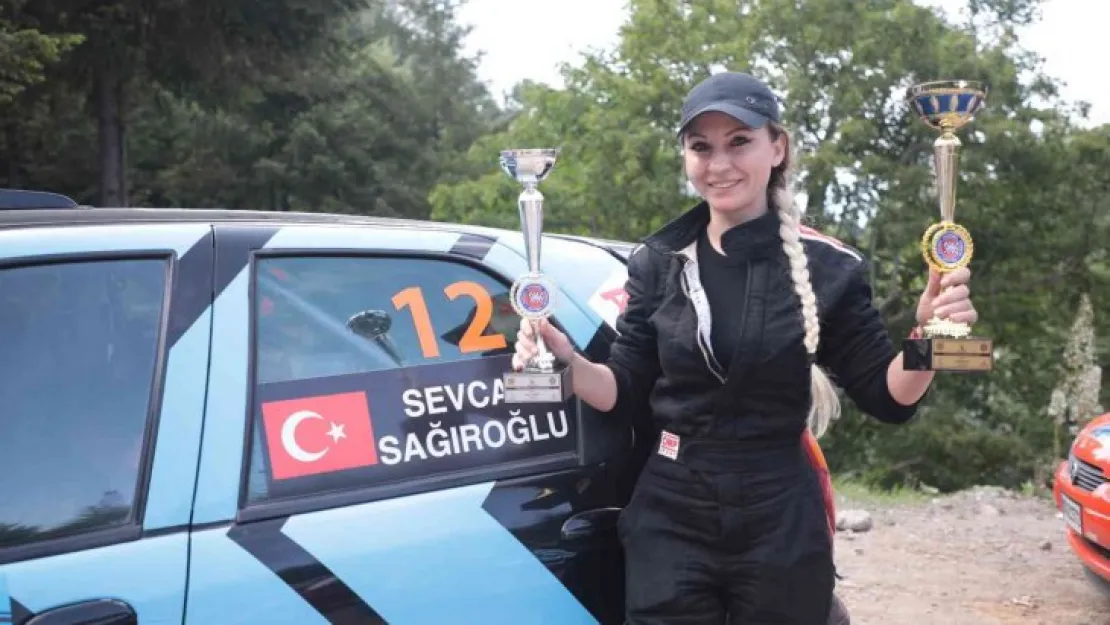 Türkiye Tırmanma Şampiyonası'nda tozu dumana katan sporcular ödüllerine kavuştu