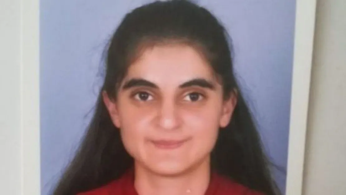 Üniversite öğrencisi genç kız kayıp