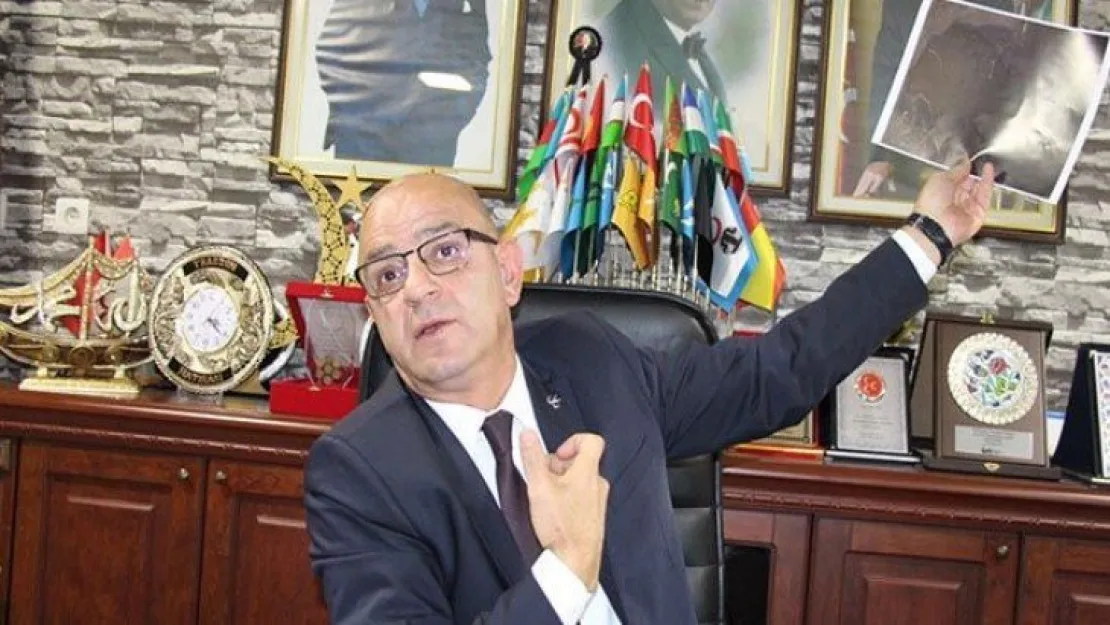 Ünlü'den Hürriyet'e ağır eleştiri!