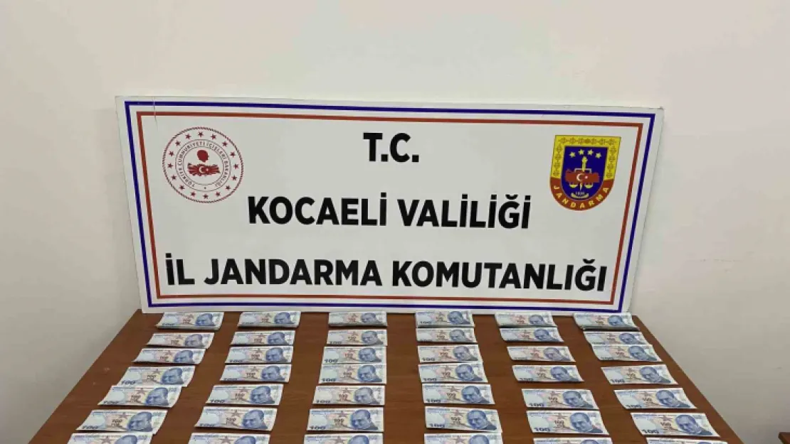 Üstünde 17 bin TL sahte para ele geçirildi