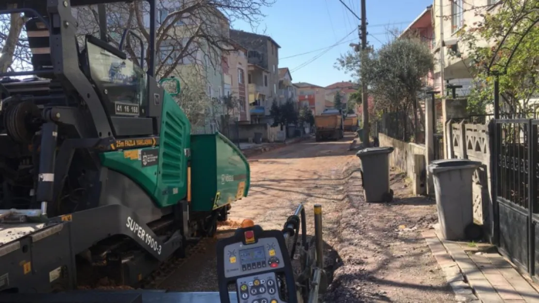 Üstyapı çalışmalarıyla güvenli ulaşım