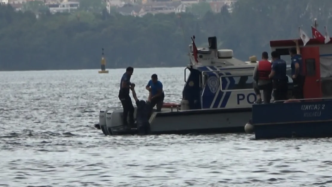 Vatandaşlar fark etti, deniz polisi kurtardı