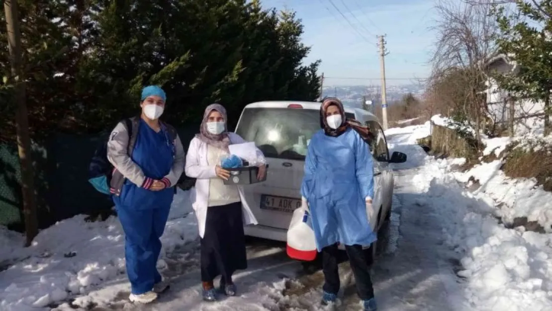 Mobil aşı ekipleri kar kış dinlemiyor