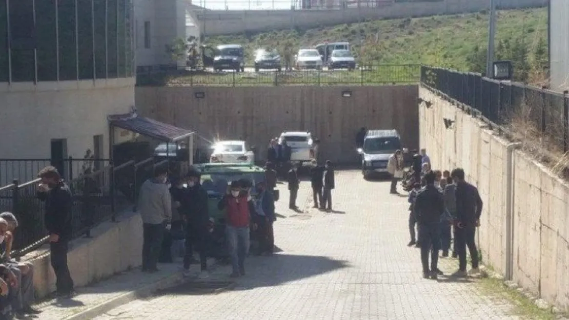 Vefa sosyal destek grubuna silahlı saldırı! 