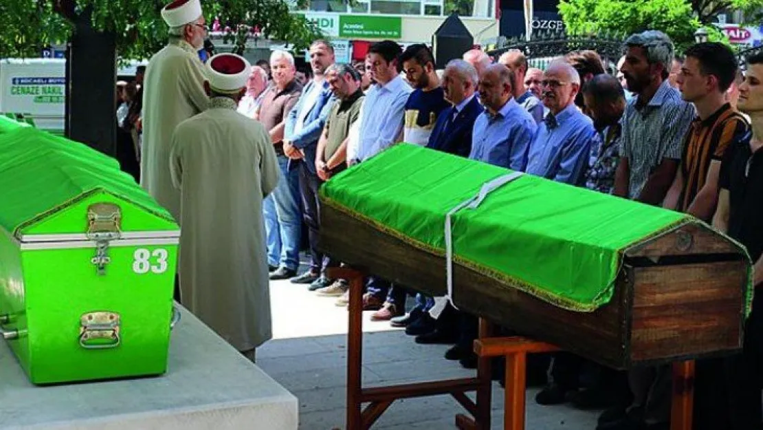 Yanarak ölmüşlerdi, toprağa verildiler