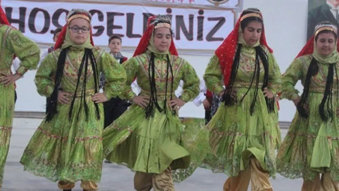 Yaş: 10 Festival: 10