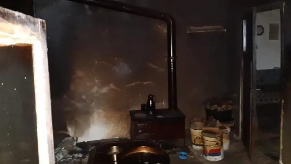 Yaşlı kadın evinde ölü bulundu!