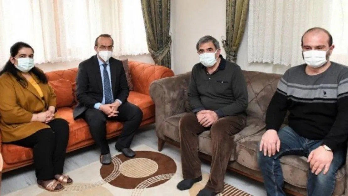 Yavuz Çifti Ramazan Ayında Gönüllere Dokunmaya Devam Ediyor
