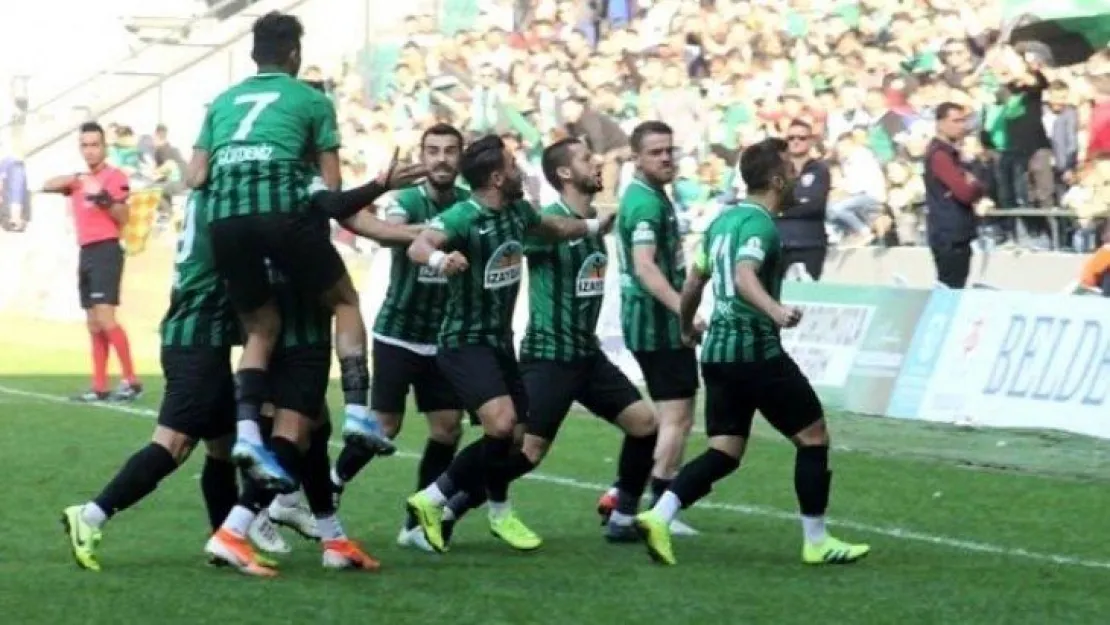 Yeni hedef 11'de 11! Haydi Kocaelispor