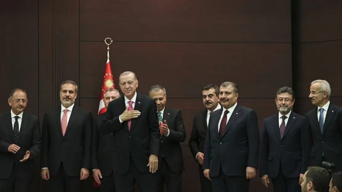 Yeni kabine ilk kez toplanıyor