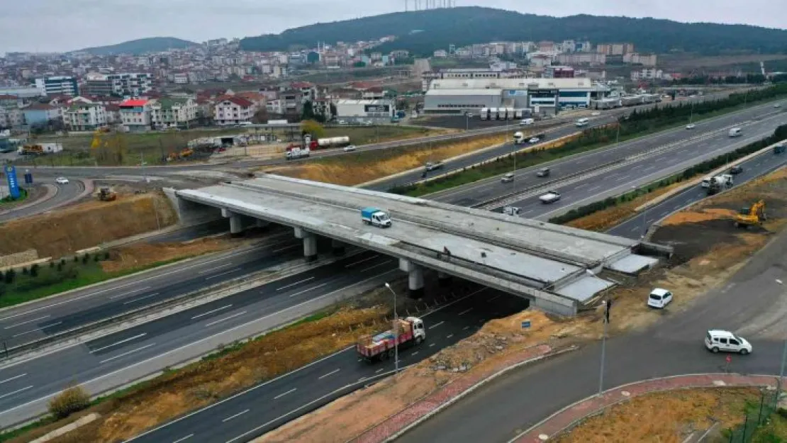 Yeni Tembelova Köprüsü'nün kirişleri konuldu