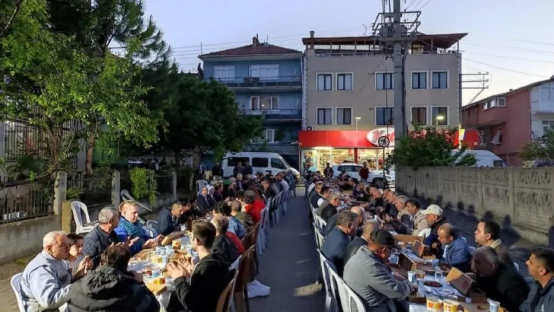 Yenişehir'de iftar