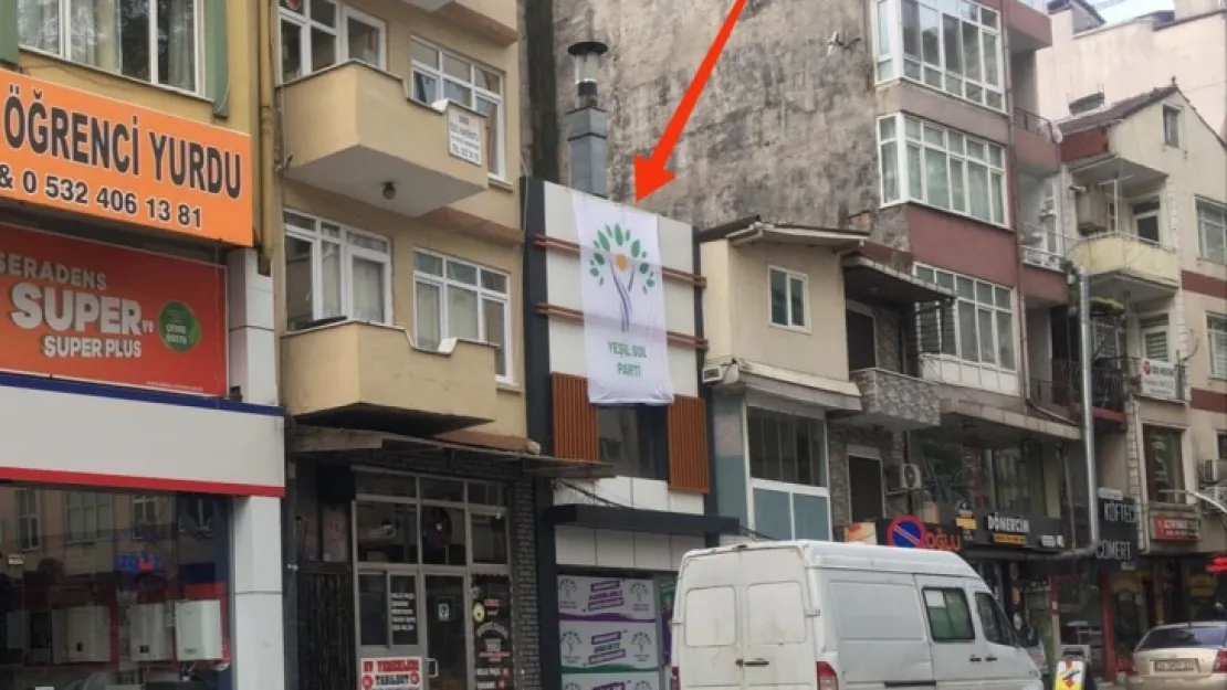 Yeşil Sol Parti İzmit'te Akşener'e komşu oldu