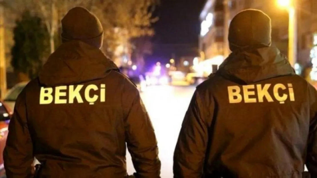 Yetki tartışmaları sürerken iki bekçi silahsız bir kişiyi tokatladı!