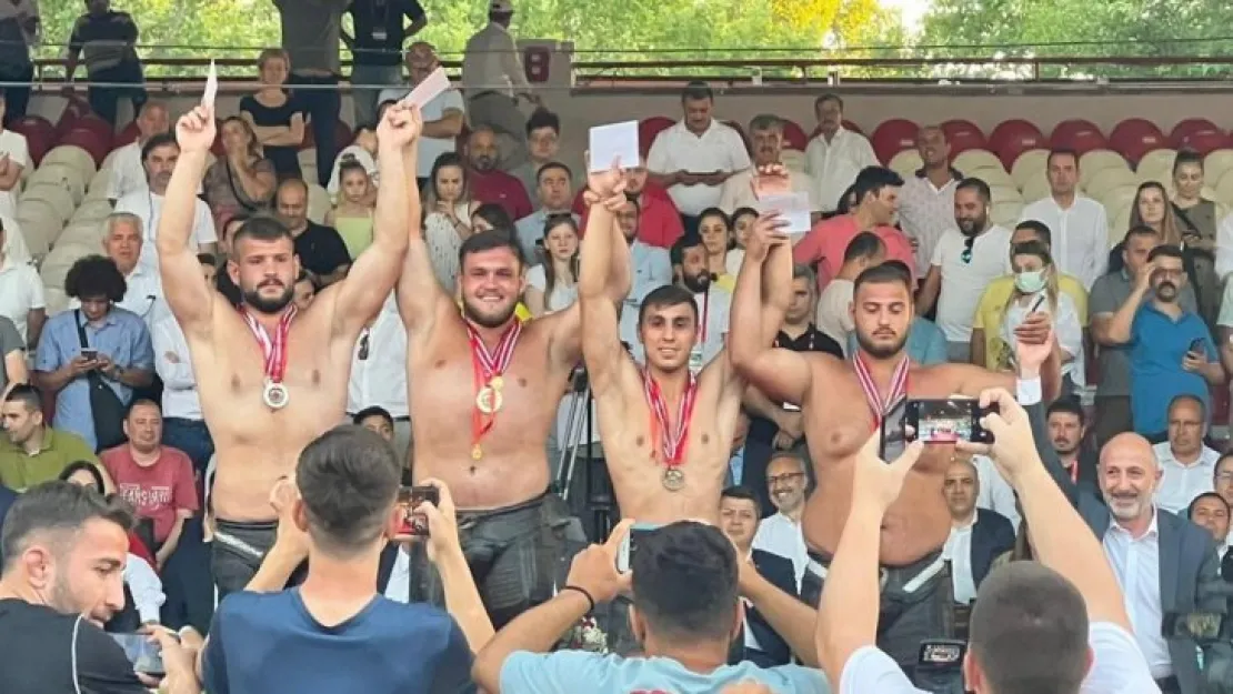 Yunus Emre Akman, Kırkpınar'da dereceye girdi