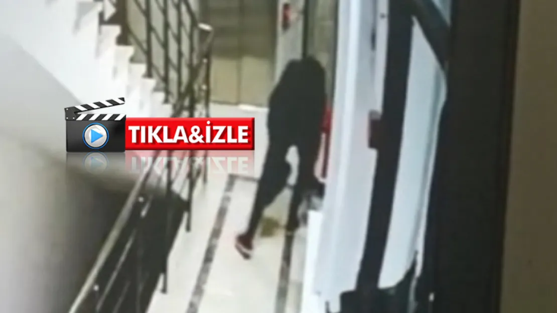 Yürüyerek geldi, ayakkabıları ve bisikleti çalarak kaçtı