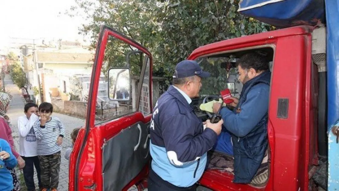 Zabıtadan gürültülü satışa izin yok