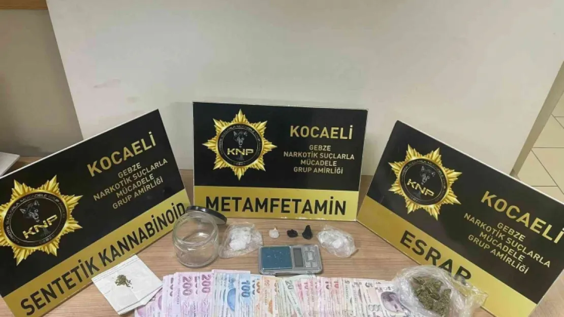 Zehir tacirleri yakalandı