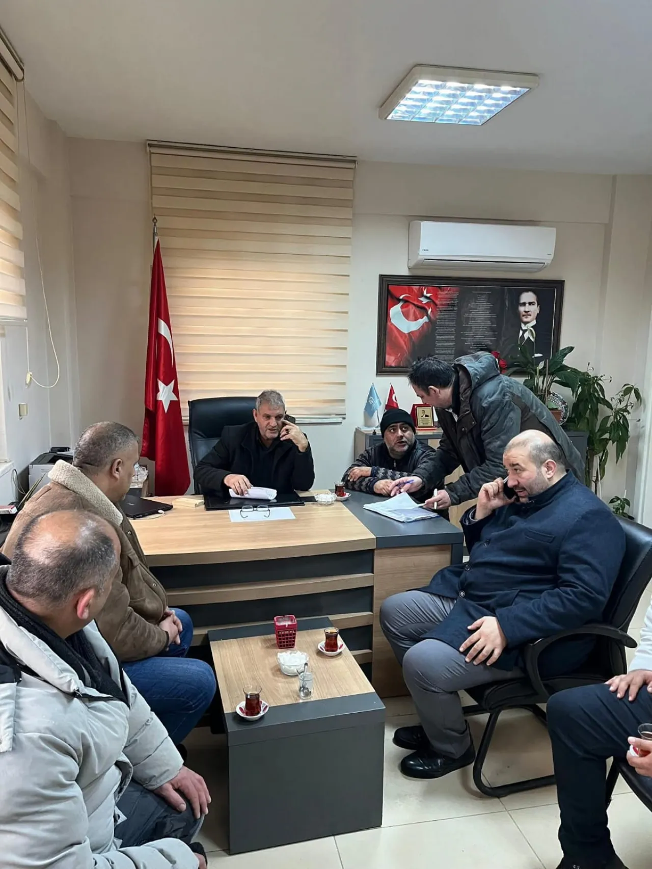 MHP fırtınadan zarar gören mahallelerde