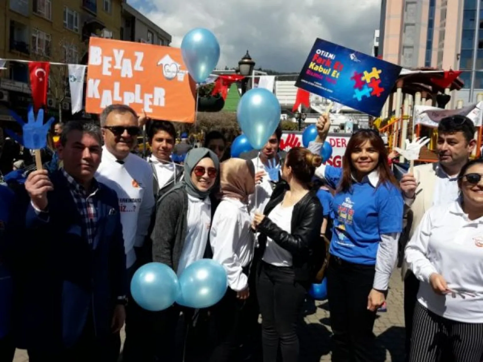 İzmit özel çocuklar için bir araya geldi