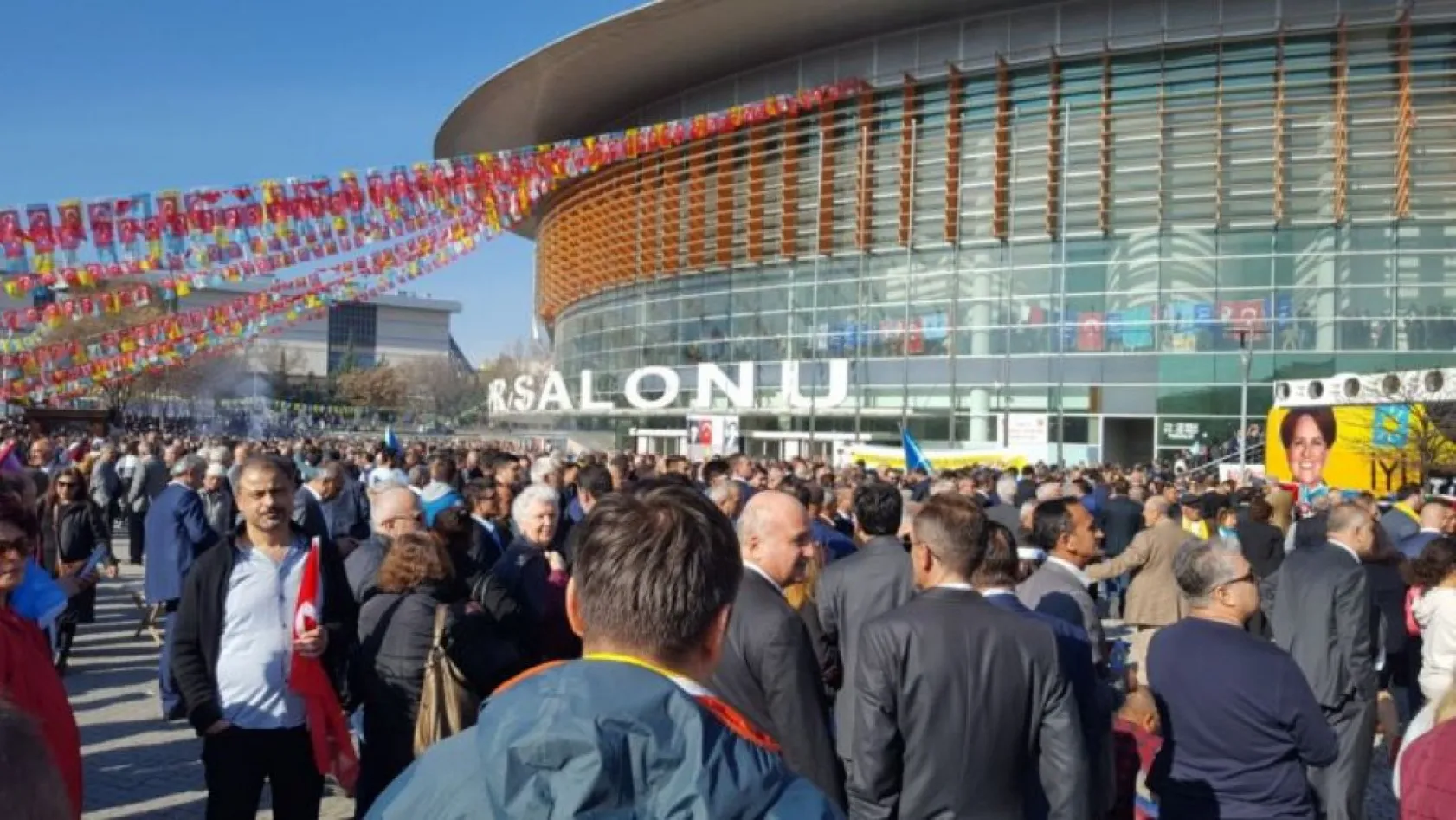 İYİ Parti 1.olağan üstü kurultaydan fotoğraflar