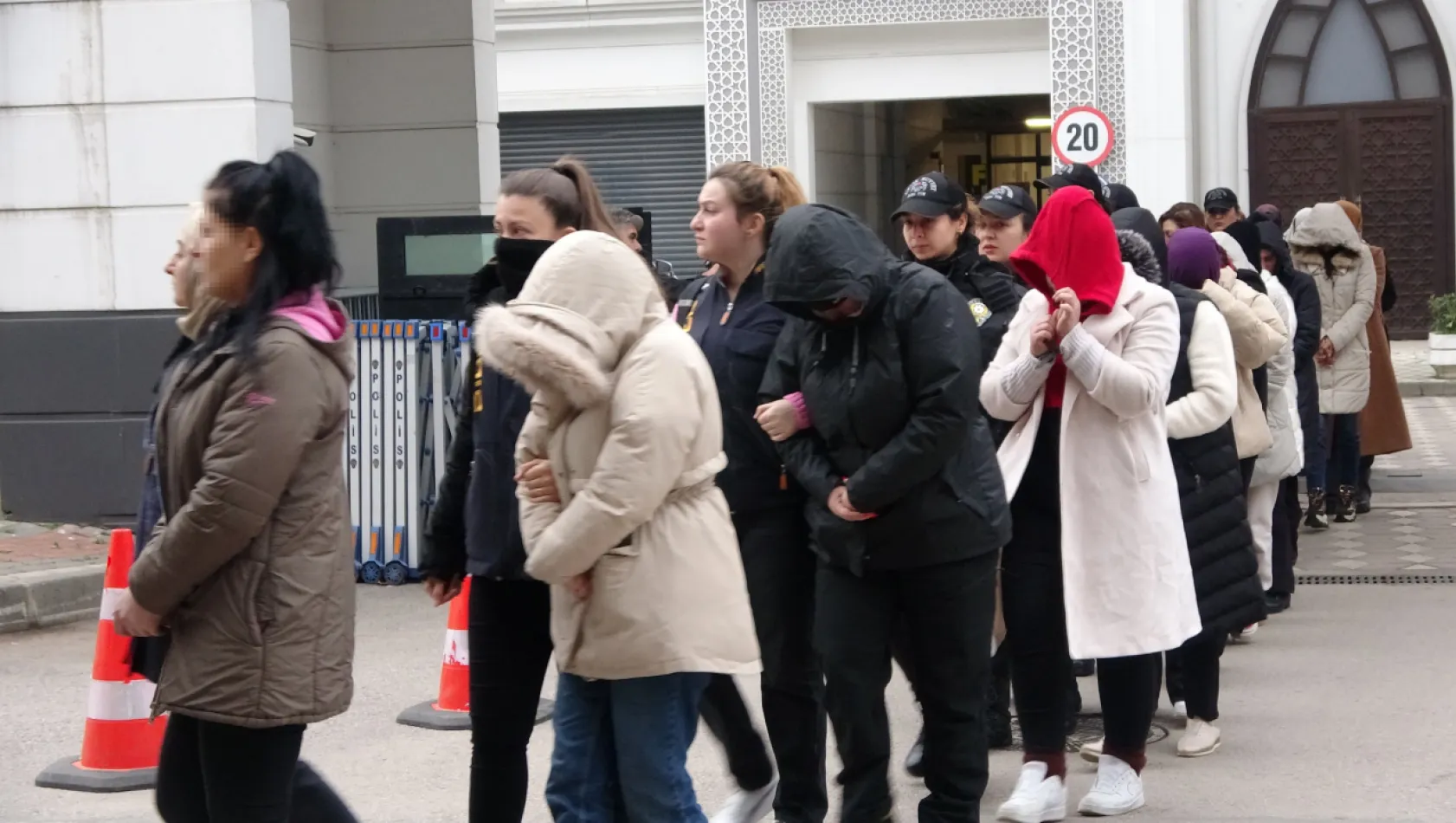 Kocaeli'de yasa dışı bahis operasyonu