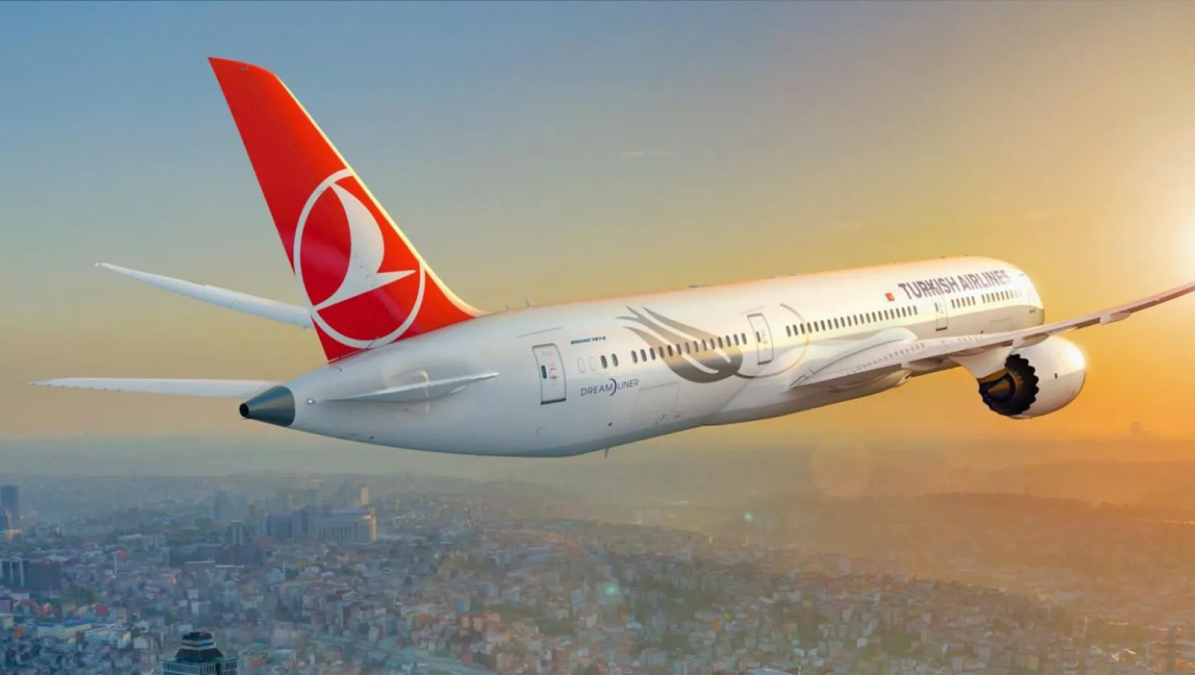 THY uçağı acil iniş yaptı