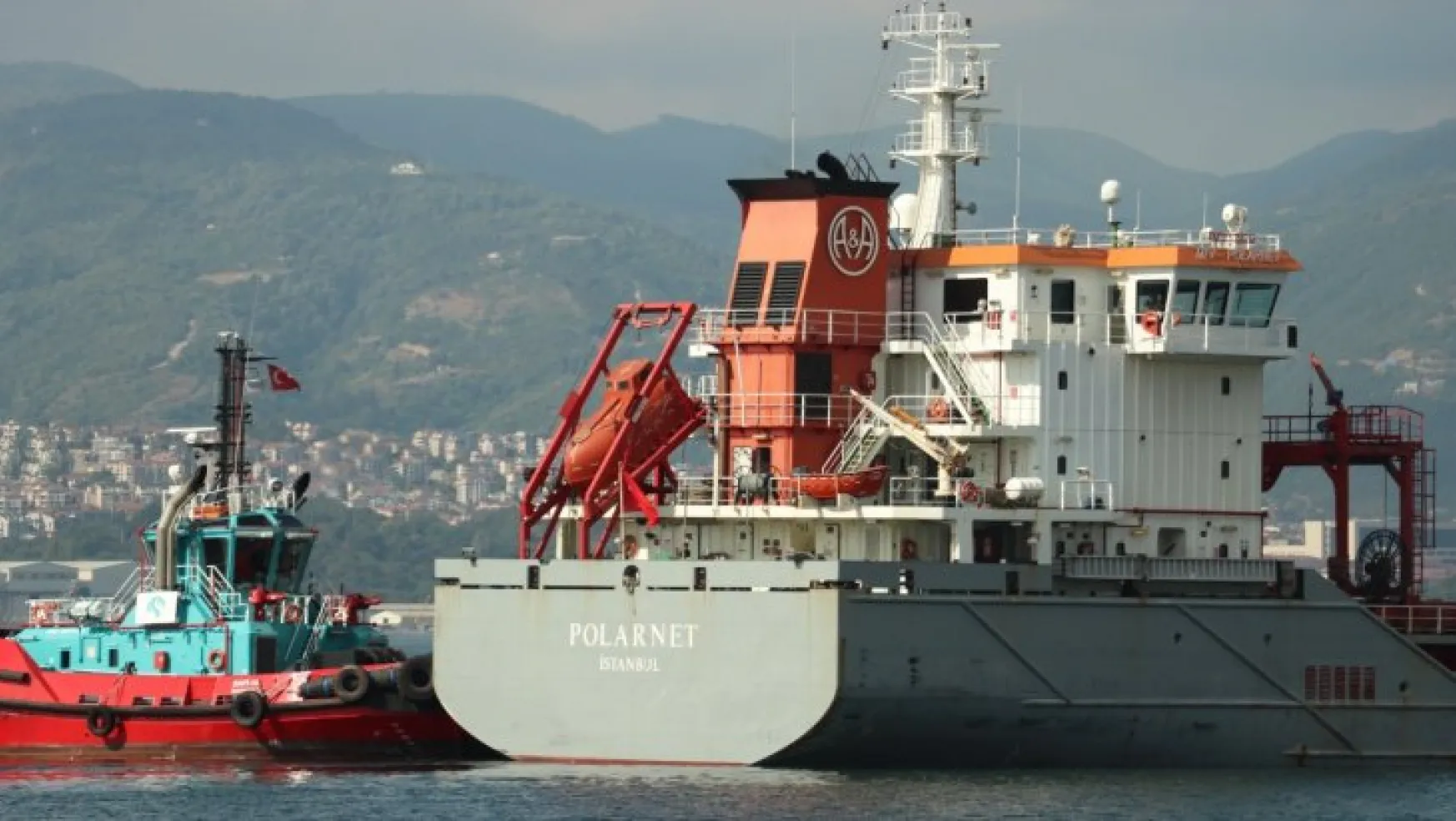 12 bin ton mısır yüklü gemi Derince Limanı'nda!