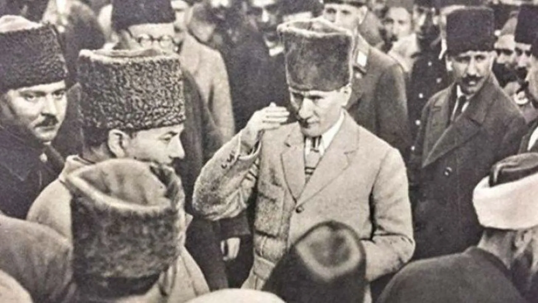 Atatürk Cumhuriyeti bugün İzmit'te açıklamıştı!