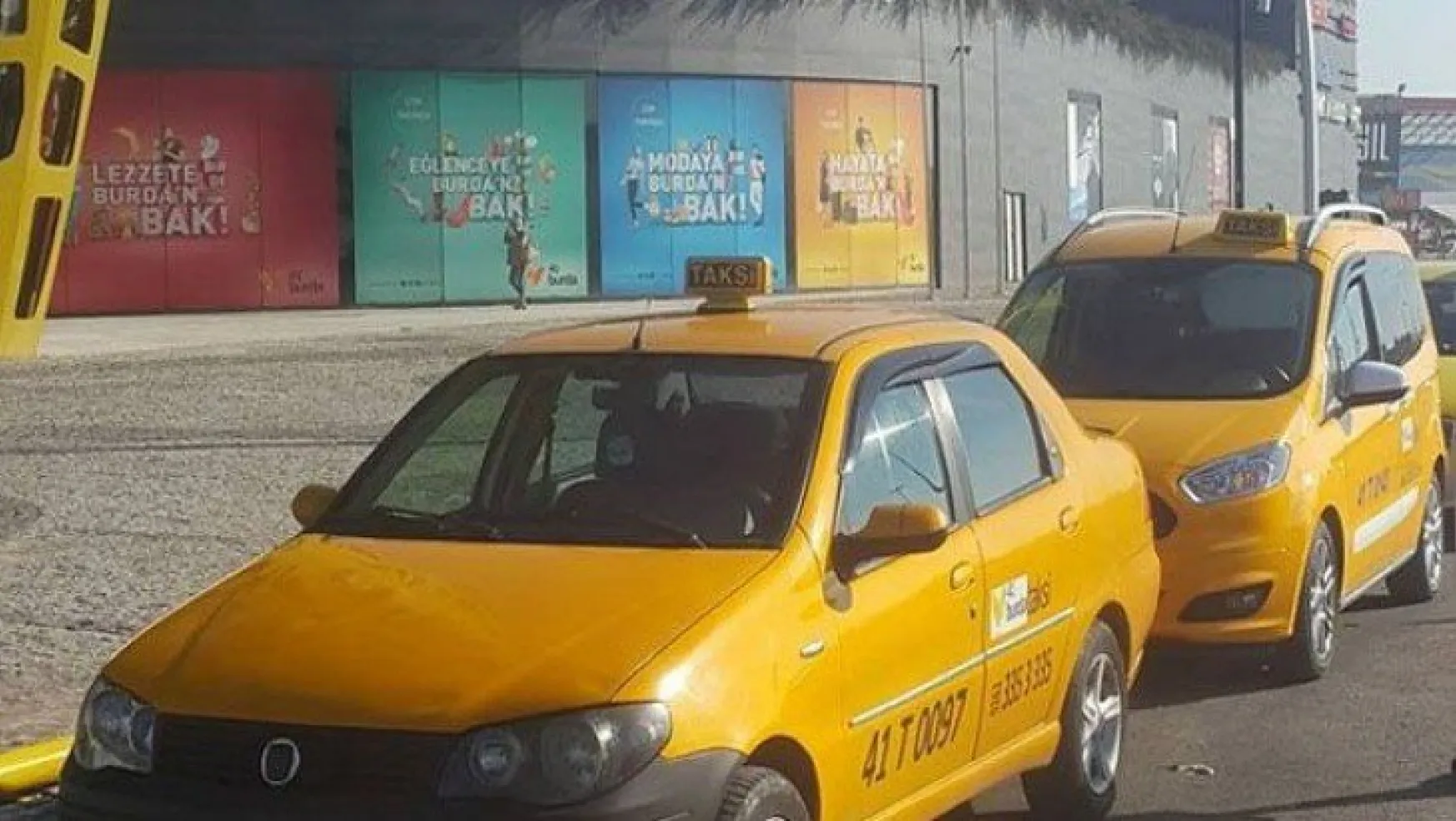 Büyükşehir'den kiralık taksi durağı