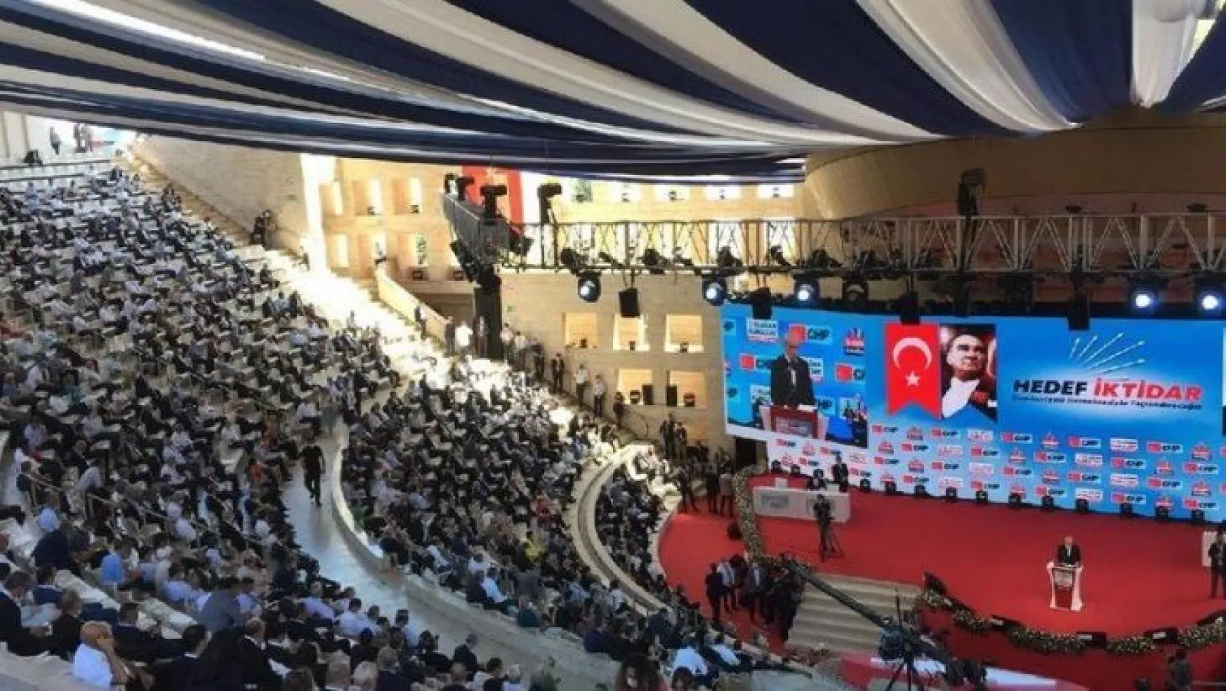 CHP'de kurultay tamamlandı, yeni Parti Meclisi belli oldu
