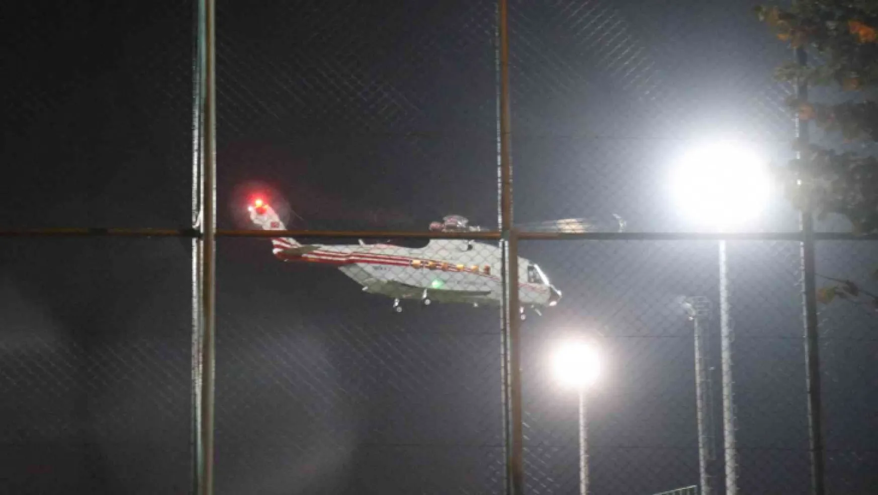 Gece geç saatlerde İzmit'teki helikopterler merak uyandırdı