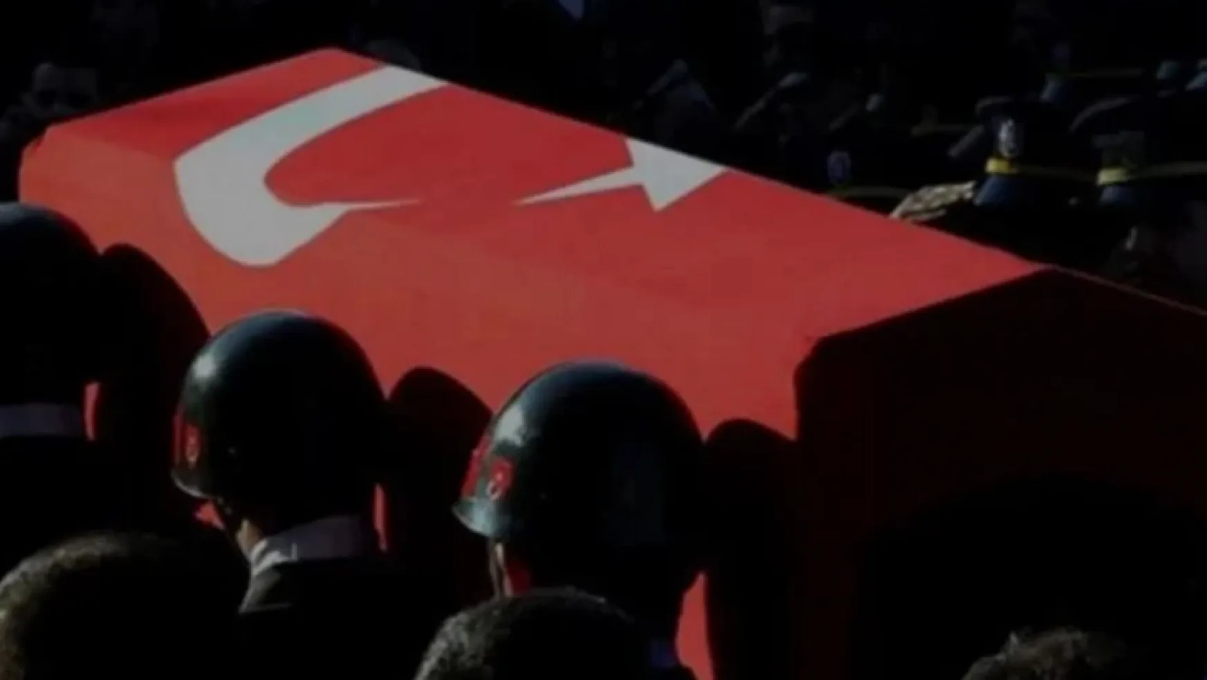 Diyarbakır'da iki asker şehit oldu