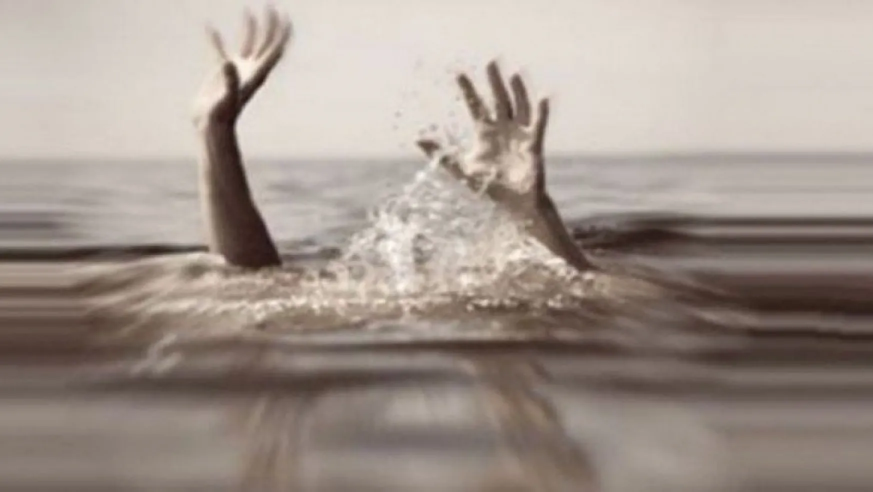 Emekli öğretmen serinlemek için girdiği denizde boğuldu!