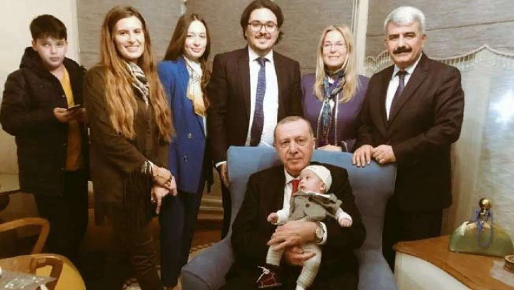 Erdoğan Hülagü'yü evinde ziyaret etti
