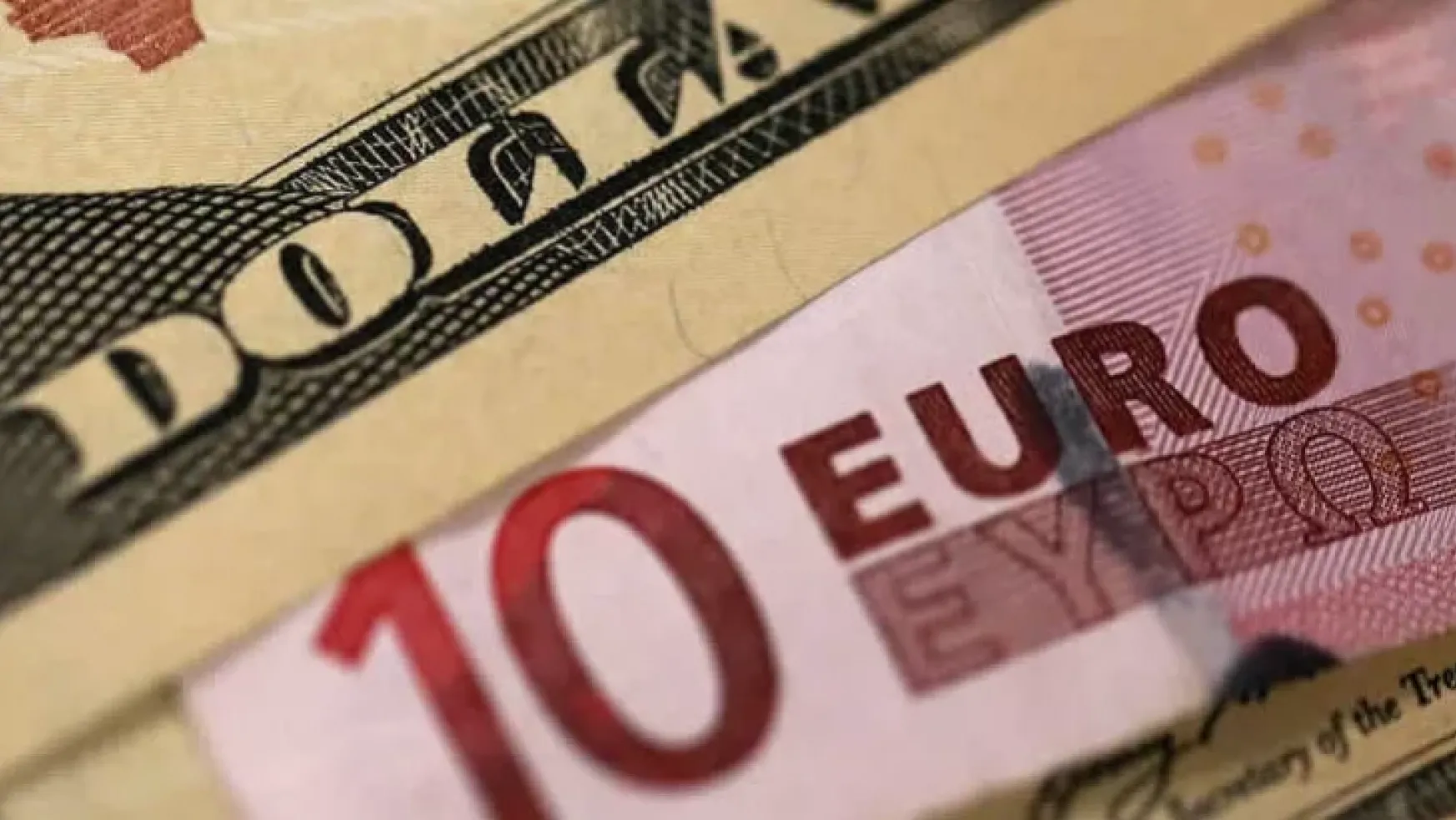 Euro-Dolar kafa kafaya 