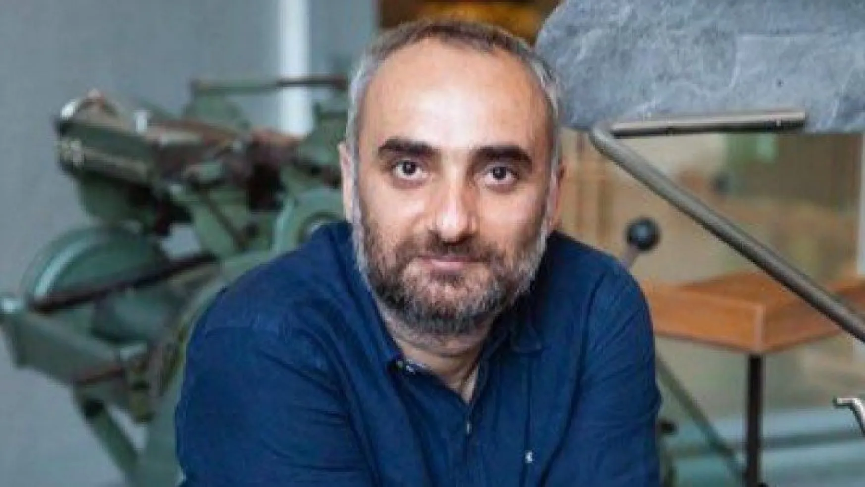 Gazeteci İsmail Saymaz Sözcü'den istifa etti!