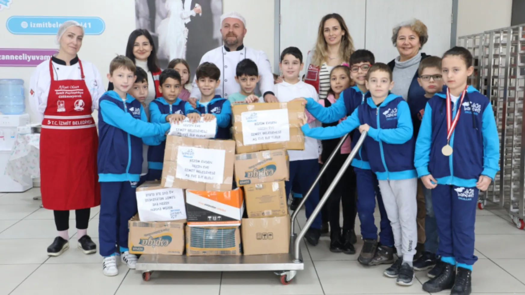 İzmit Belediyesi Aşevi'ne anlamlı bağış