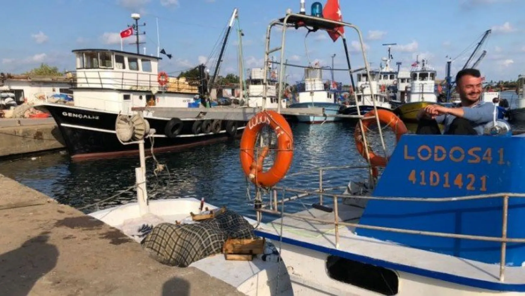 Kandıra'da balıkçı barınağında satış yasaklandı